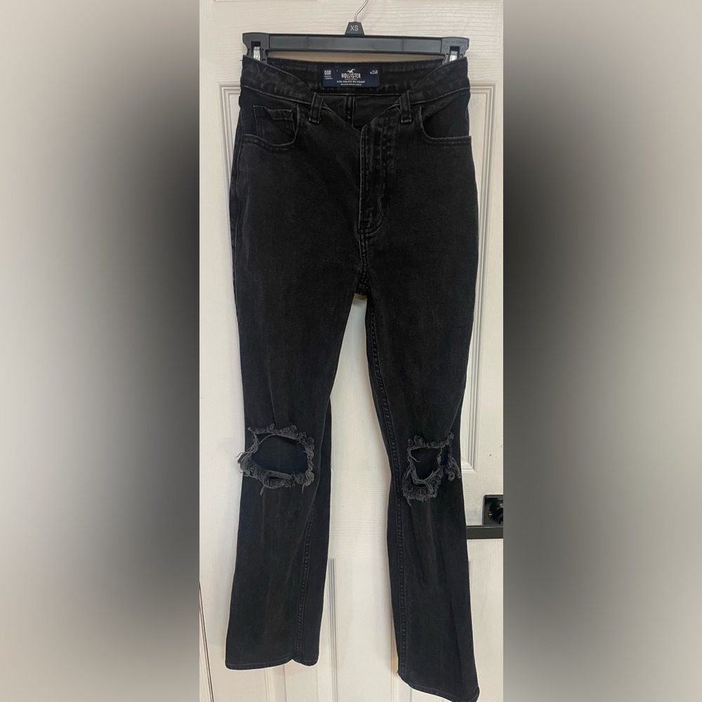 Hollister Ultra High Rise 90s Straight black Jeans 00R